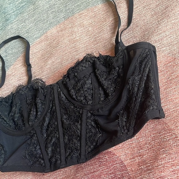 Urban Outfitters Black Corset Bra Top - Picture 2 of 8